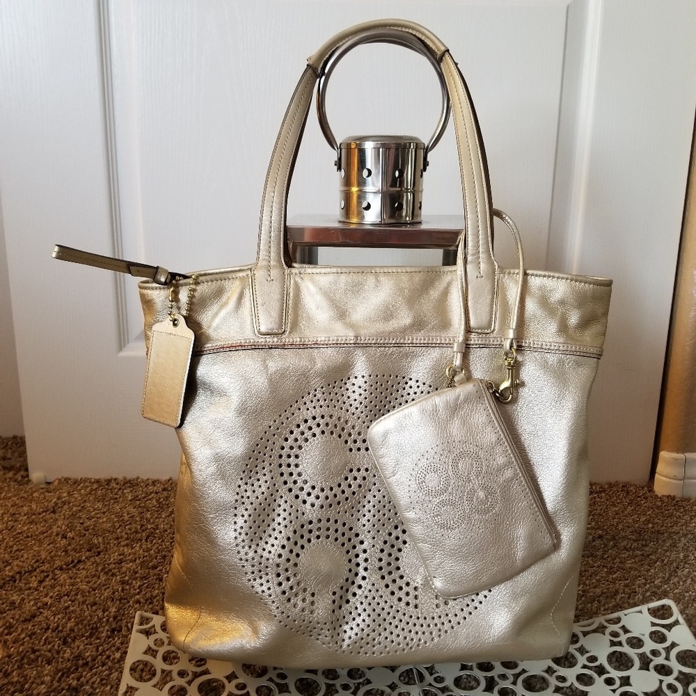 Handbag